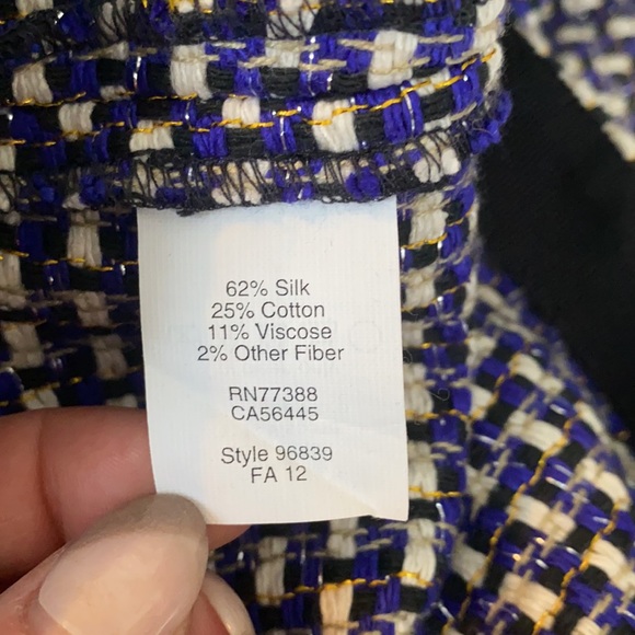 J. Crew Short Sleeve Woven Tweed Top Keyhole Back - Picture 12 of 12